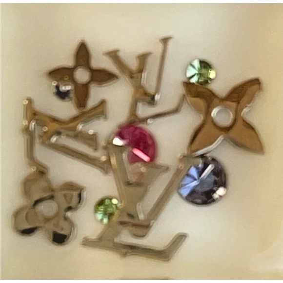 Louis Vuitton Inclusion Cube Hair Tie Pink or Red - Picture 4 of 7